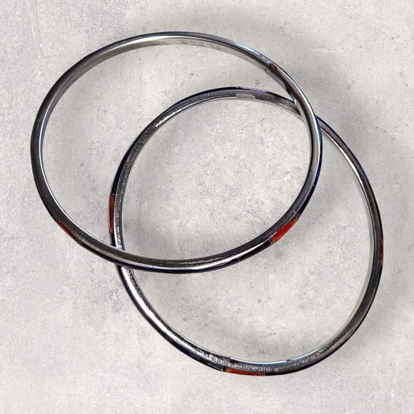 Set of 2 Vintage Silver Bangles with Coral, Lapis Lazuli & Onyx Inlay Bracelet - Picture 2 of 6